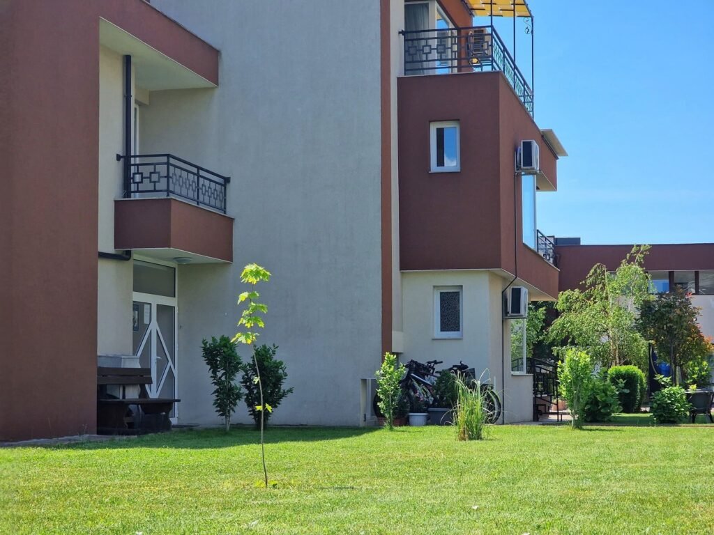 Ferano Beach Apartments building against a clear blue sky, Nessebar